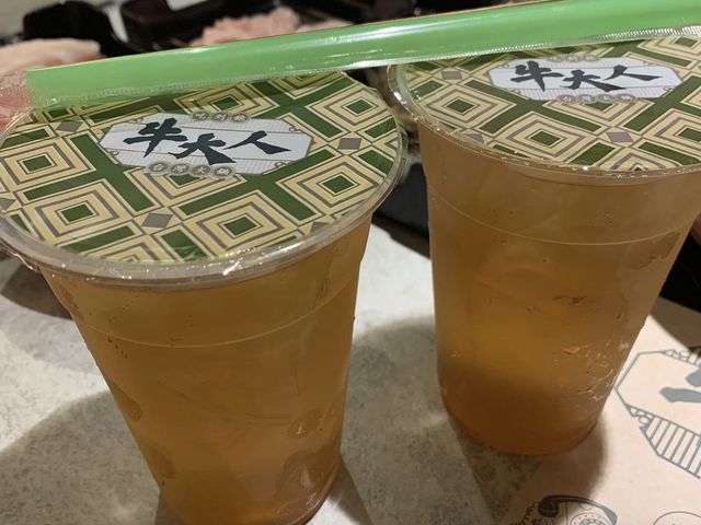 人氣牛大人台灣食到飽火鍋