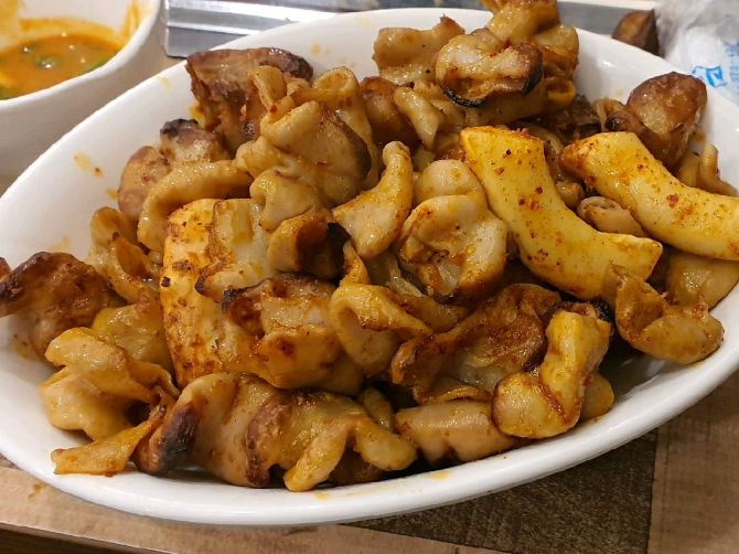 가성비와 맛을 한번에, 안지랑곱창골목 | 트립닷컴 대구 트래블로그