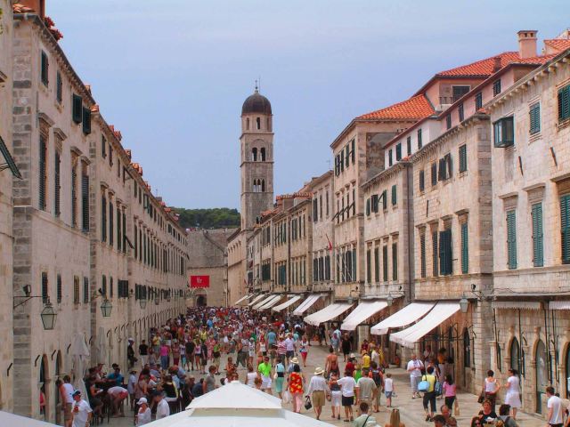 Placa Thoroughfare (Stradun)