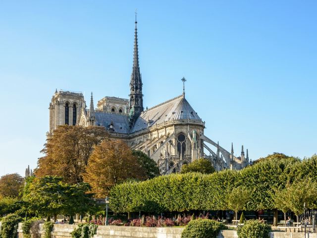 11 of the World's Most Majestic Cathedrals