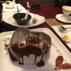 Roong-Fah Thai User Photo