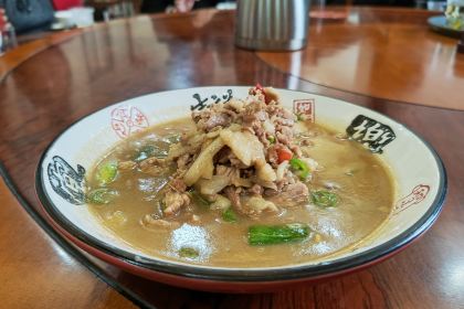 百里鲜土菜馆(宁南一街店)