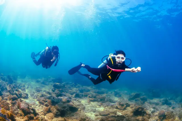 Scuba Diving in Wanning