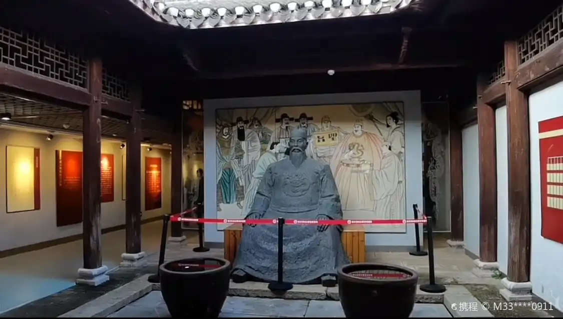 Hubei Ming and Qing Dynasties Ancient Architecture Museum周辺のホテル