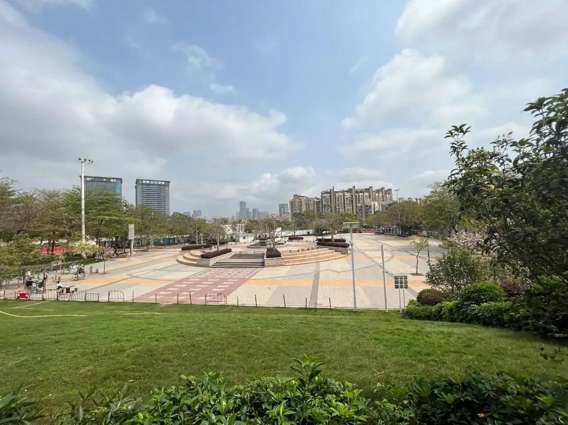 황금산공원-서광장 주변 호텔