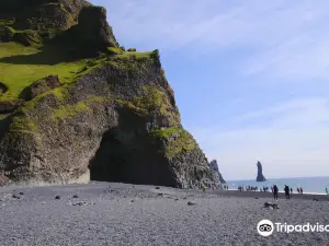 Reynisdrangar