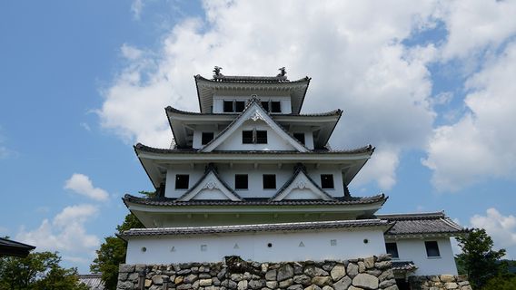 Gujo Hachiman Castle