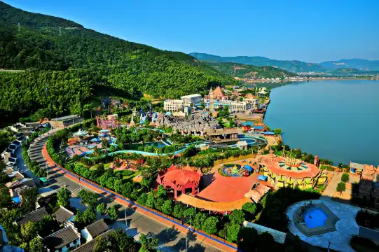 Hotels near Dapeng Mountain Tourist Resort