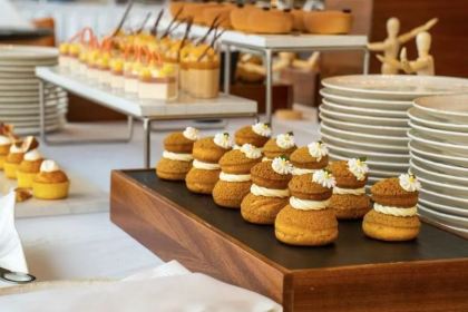 兰州奥体如意华玺酒店·炫·旋转餐厅