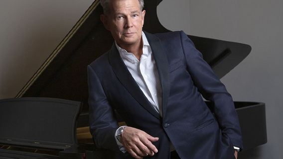 Sonoma County | David Foster & Katharine McPhee Tour