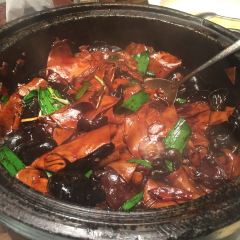 TONG QING LOU User Photo