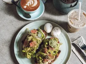 Grounded Cafe