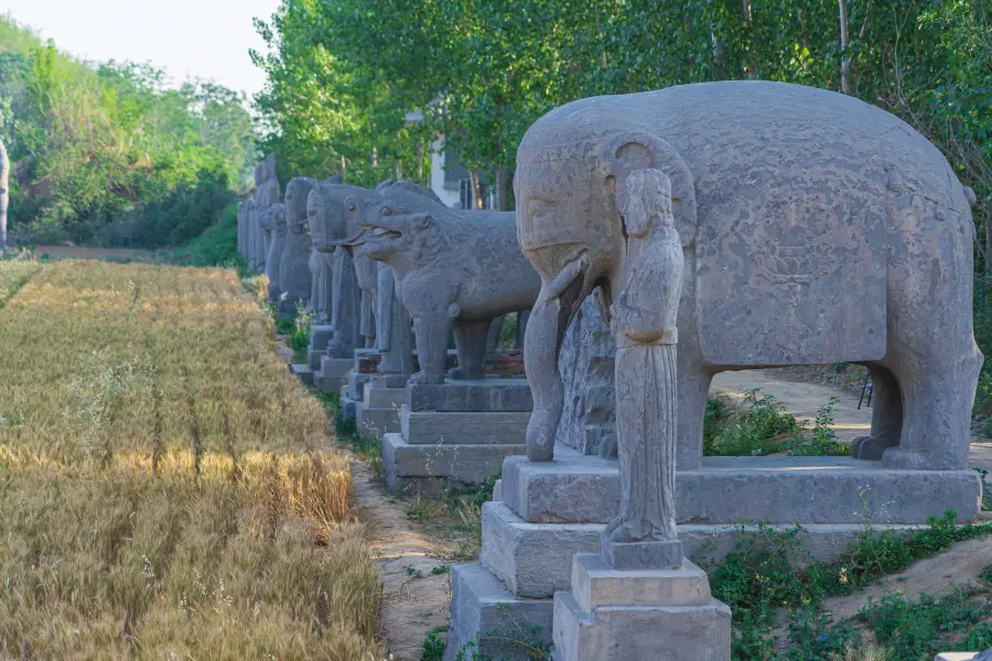 Yongyu Mausoleum