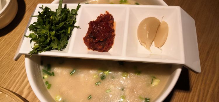 Kuanweishan.han Restaurant (xiangsu)