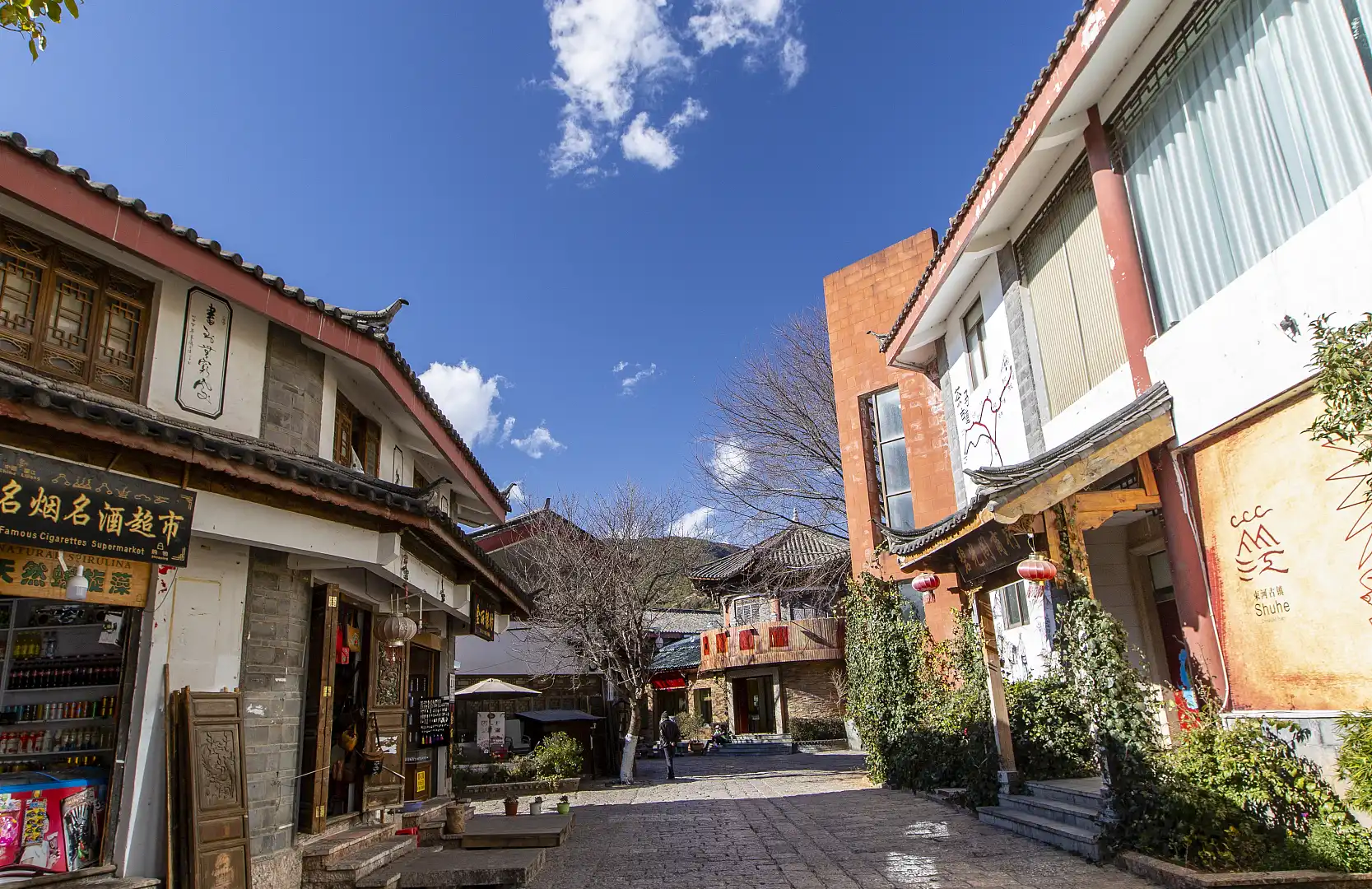 鄰近四方街的酒店