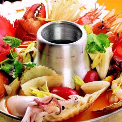 Mawilla Yacht Club Restaurant User Photo