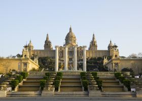 Vé máy bay Pakistan International Airlines đi Barcelona