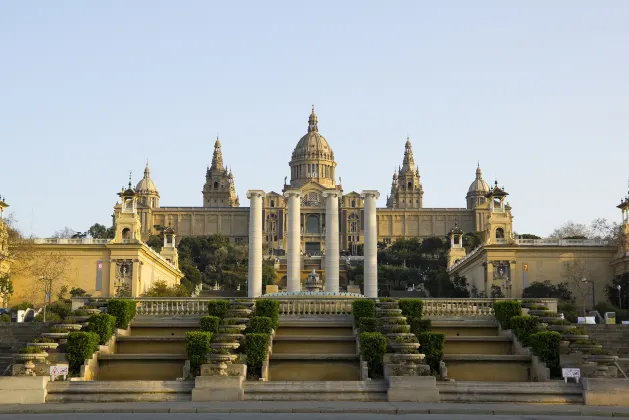 カタルーニャ広場周辺のホテル