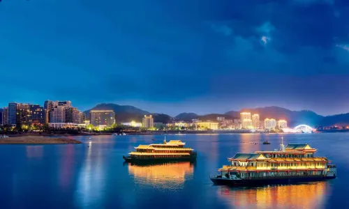 Thousand Island Lake Night Cruise