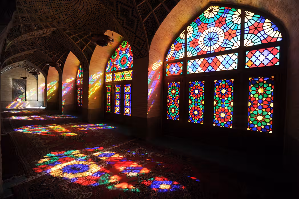 ${{cityDName}} to Shiraz Flights