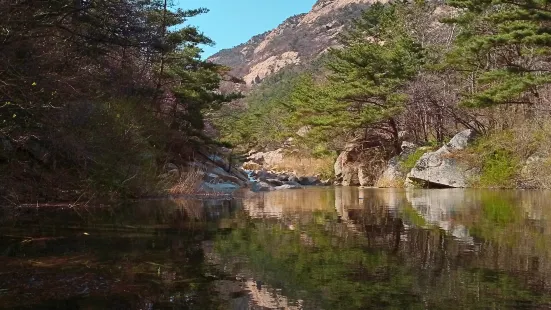 Ya Mountain National Forest Park