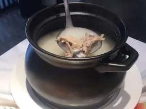 煜丰汴京烤鸭(福彩路店)