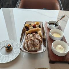 LINK WESTERN RESTAURANT 여행 사진