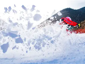 雲丘山滑雪場