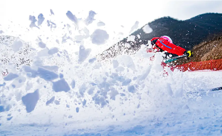 Yunqiu Mountain Ski Resort