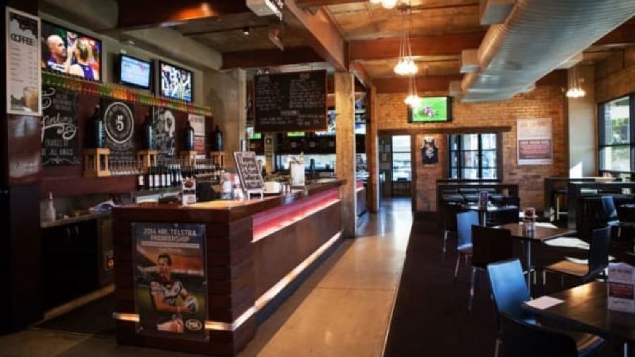 Australian National Hotel