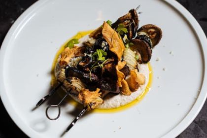 Pony Dining The Rocks