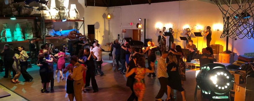 Club Tango