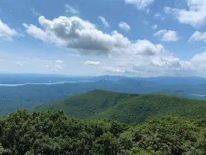 Overlook Mountain Trailhead