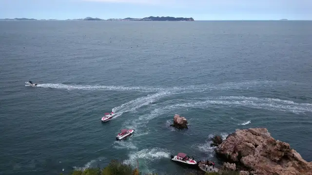 Speedboat Rides in Yantai