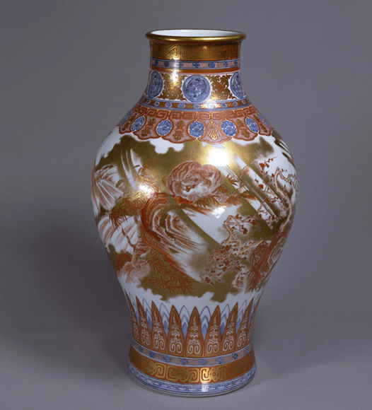 Gold and silver decoration on ceramics | Tokyo National Museum