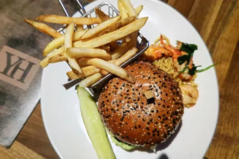 Yard House