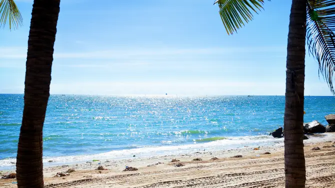 1_หาดบางแสน