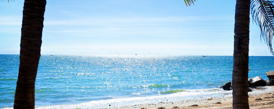 Bangsaen beach