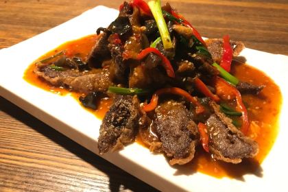 wu wu zi yang gao rou zhuan mai dian(xin min lu mei shi jie dian)