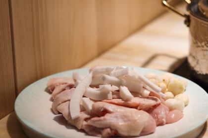 武国·四物椰鸡·养生餐厅(海控国际店)