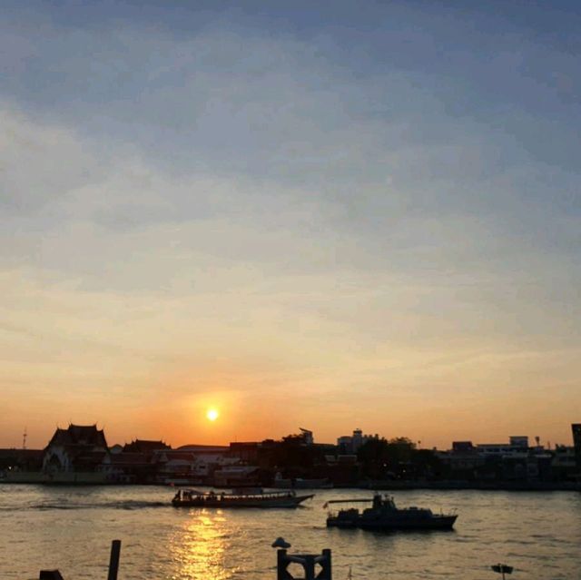 ท่ามหาราช​