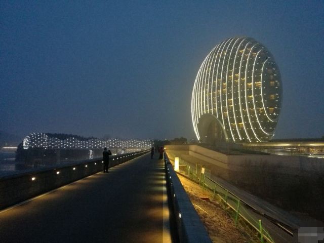 Yanqi Lake