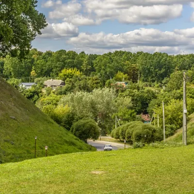 Gorodskoy Park "Zhodino"周辺のホテル