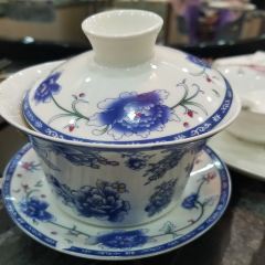 二洒手抓美食城 (一分店) User Photo