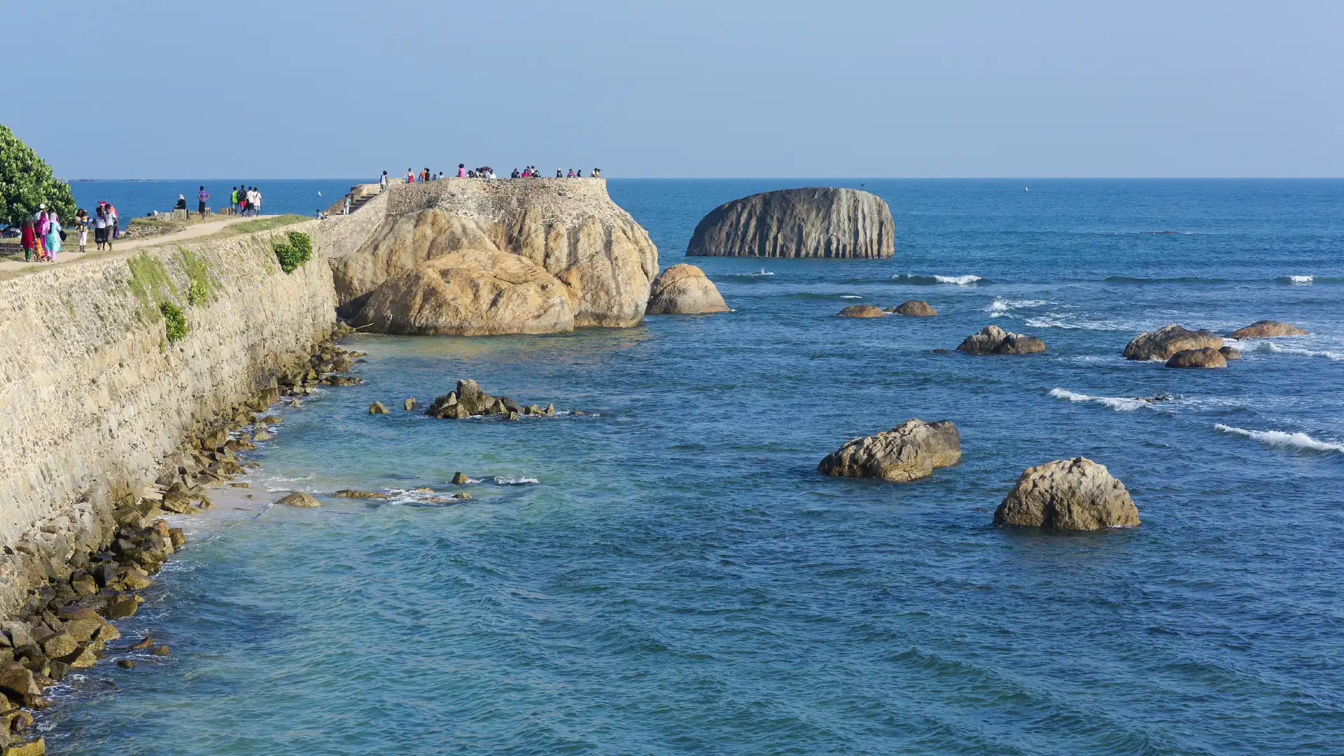 Hotels near Flag Rock Bastion | Galle Dutch Fort