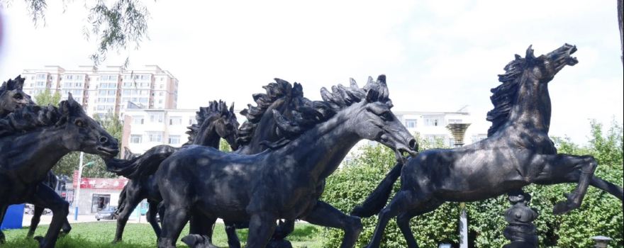Jinlan Park (Southwest Gate)