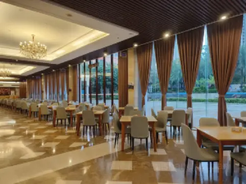 高州乐天温泉酒店·星光温泉美食水汇