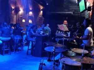 Sunba Retro Bar