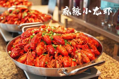 呼和浩特巨华国际大酒店·天穹旋转餐厅