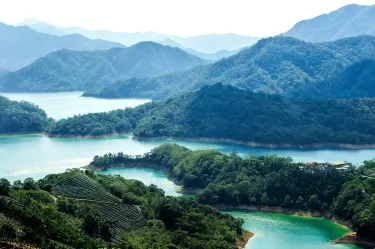 Thousand-Island Lake